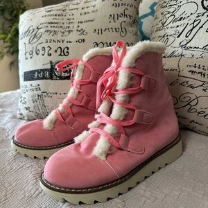 Mynah Chunky Pink Faux Fur-Lined Women's Boots - Size 39/7.5